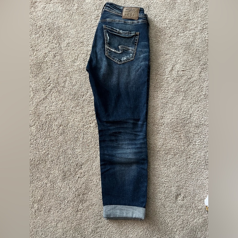 Silver jean capris, size 28